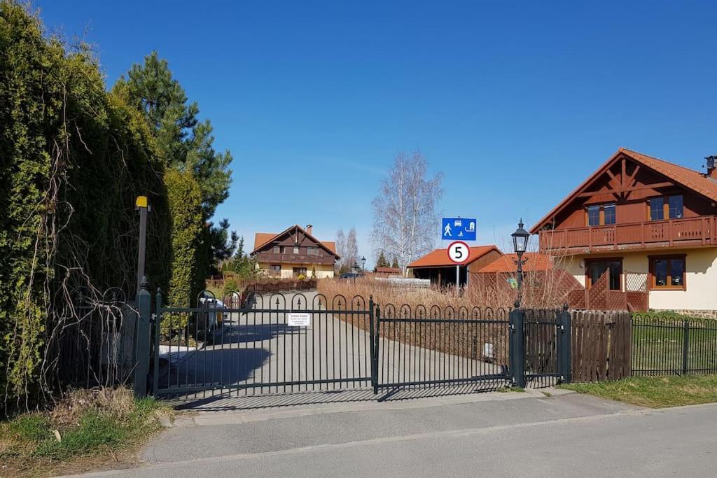 Villa Leika - Panoramablick Am Riesengebirge Mysłakowice Kültér fotó